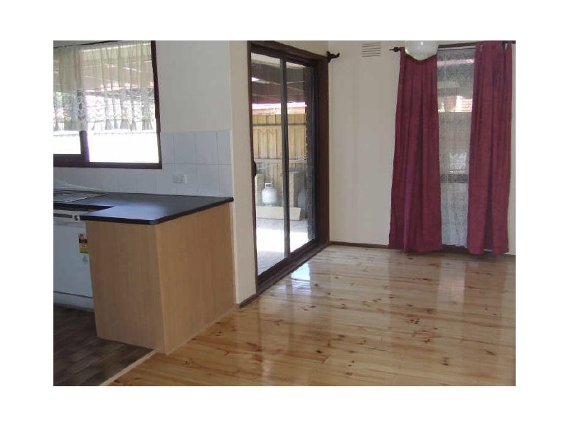 4 Kinsella Court, Pakenham VIC 3810