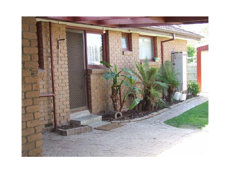 4 Kinsella Court, Pakenham VIC 3810