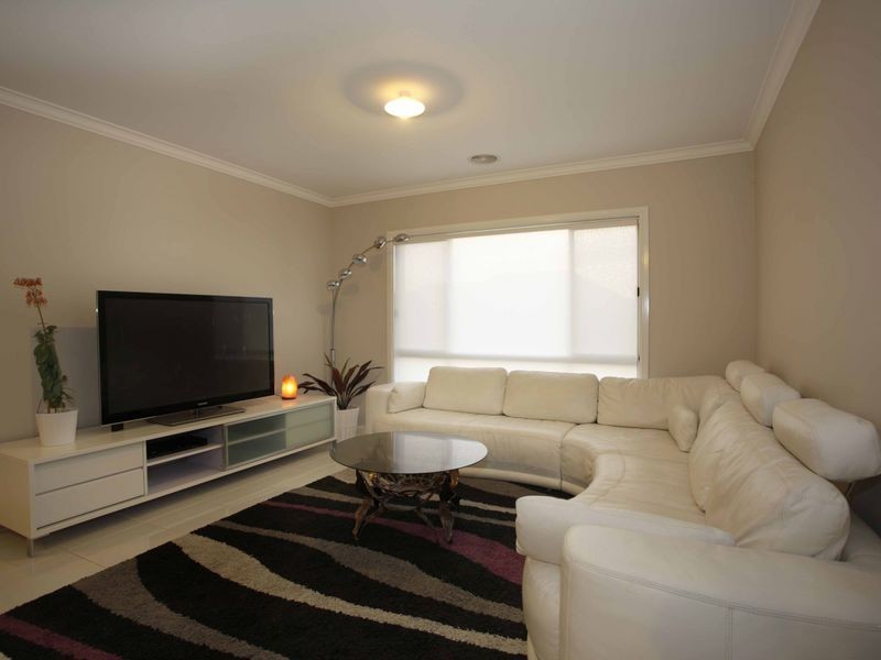 45 Park Orchard Drive, Pakenham VIC 3810