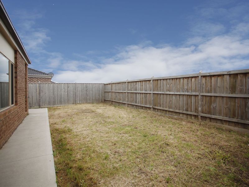 10 Ramel Way, Pakenham VIC 3810
