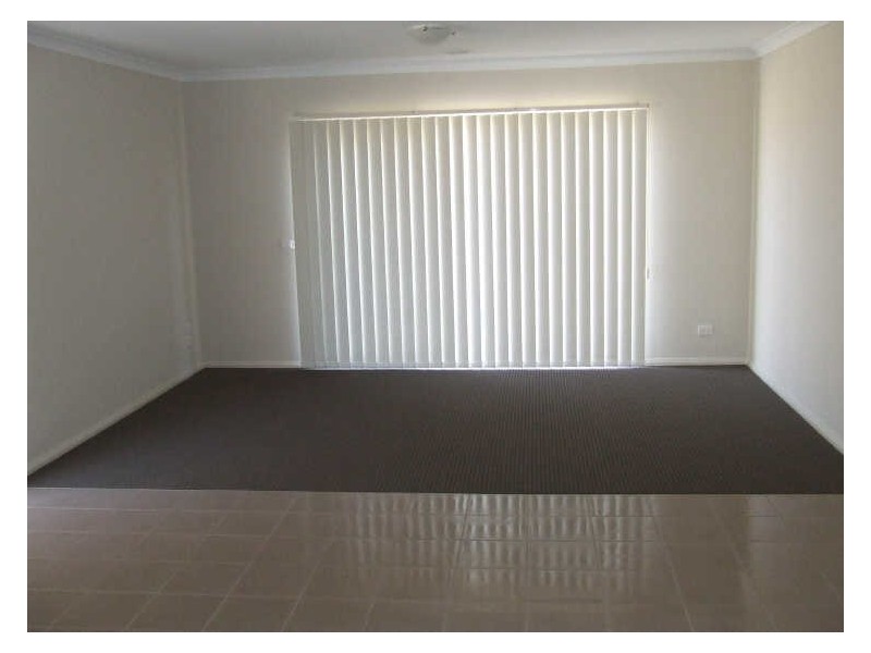 19 Sweetpea Drive, Pakenham VIC 3810