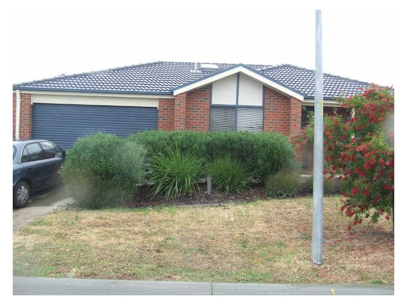 3 Heidi Court, Pakenham VIC 3810