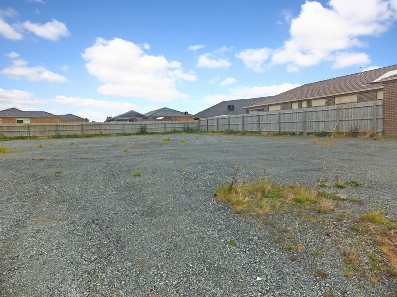 152 Webster Way, Pakenham VIC 3810