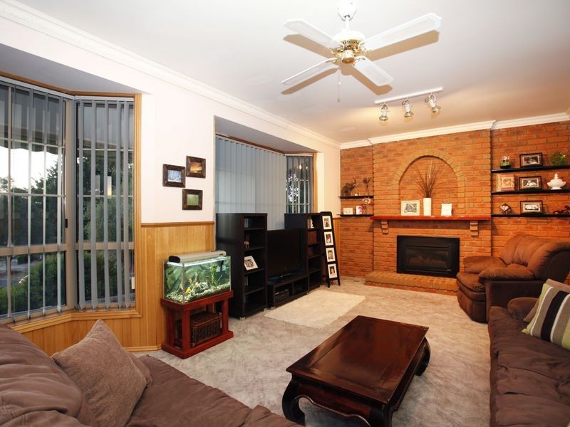 9 Andrew Court, Pakenham VIC 3810