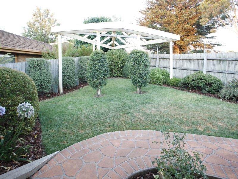 9 Andrew Court, Pakenham VIC 3810