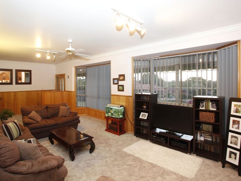 9 Andrew Court, Pakenham VIC 3810