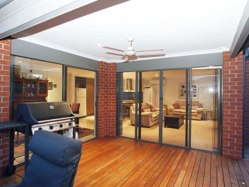 31 Kosta Boda Boulevard, Pakenham VIC 3810