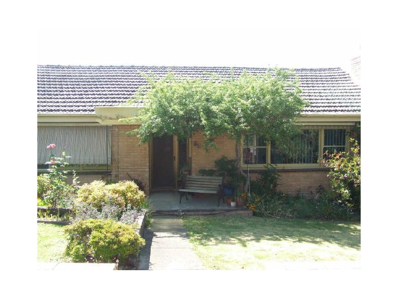 52 Ahern Road, Pakenham VIC 3810
