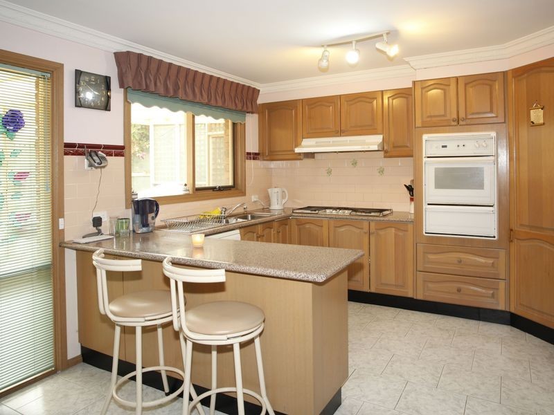 29 Atkins Road, Pakenham VIC 3810
