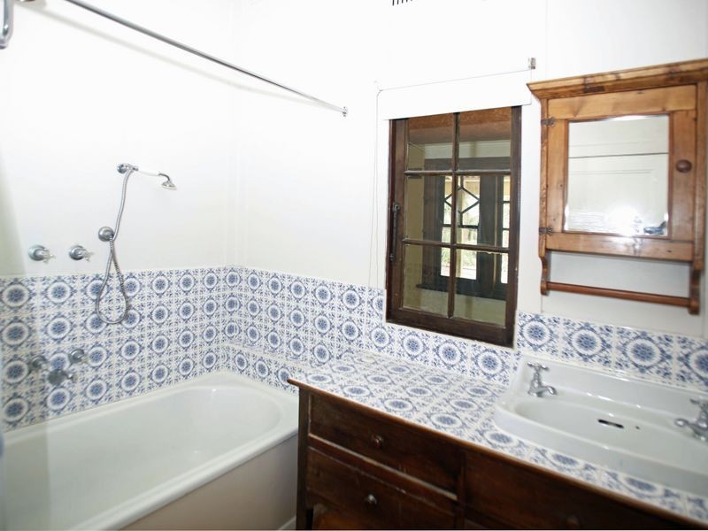 590 Pakenham Road, Pakenham Upper VIC 3810