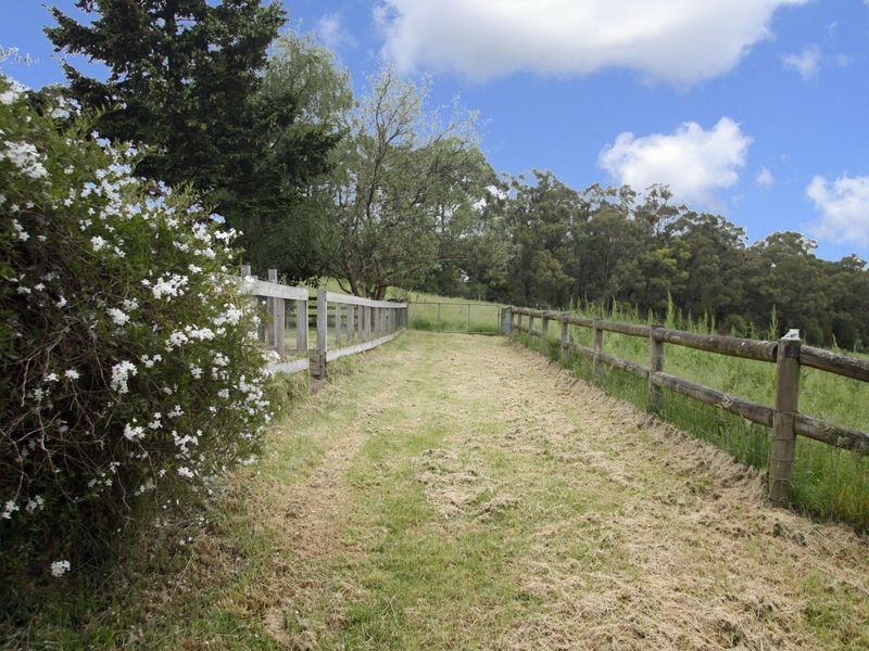 590 Pakenham Road, Pakenham Upper VIC 3810