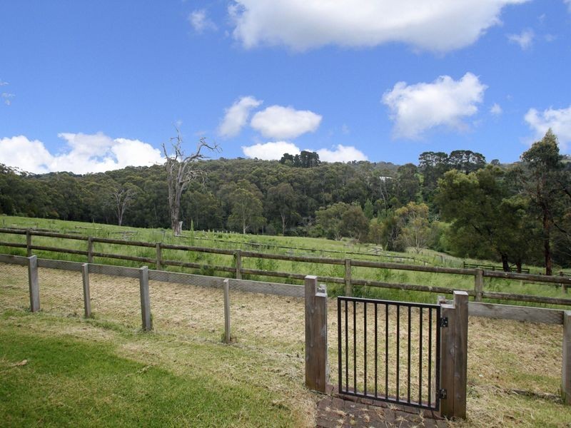 590 Pakenham Road, Pakenham Upper VIC 3810