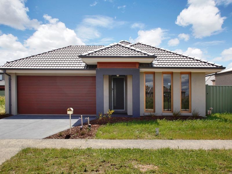25 Stable Street, Pakenham VIC 3810
