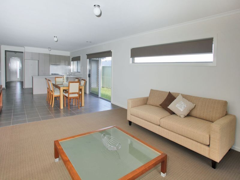 25 Stable Street, Pakenham VIC 3810