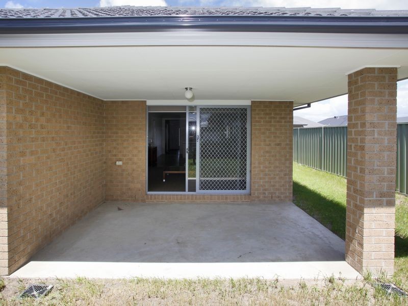 25 Stable Street, Pakenham VIC 3810