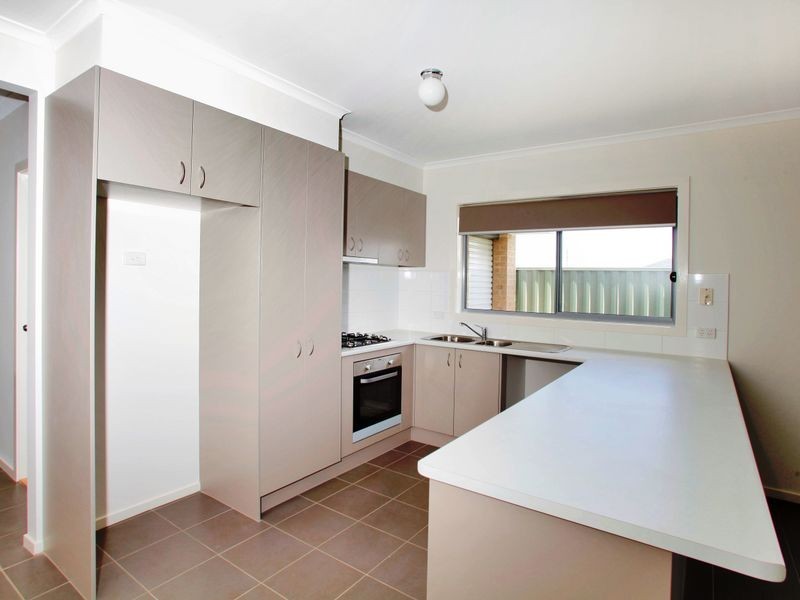 25 Stable Street, Pakenham VIC 3810