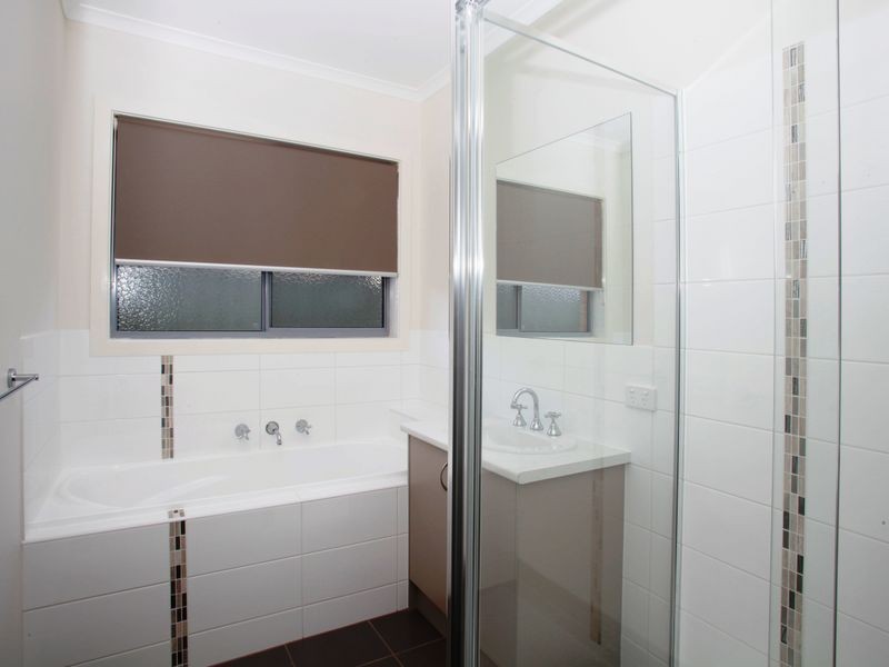 25 Stable Street, Pakenham VIC 3810