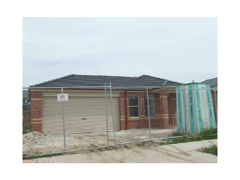 11 Sweetpea Drive, Pakenham VIC 3810