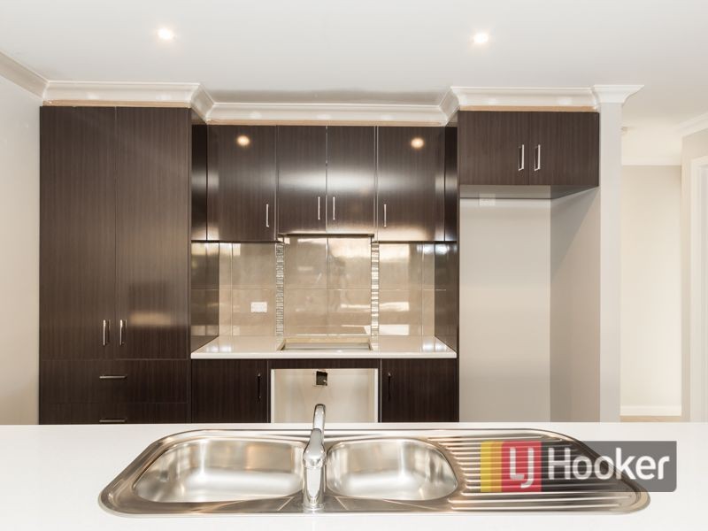 1/7 Henty Street, Pakenham VIC 3810