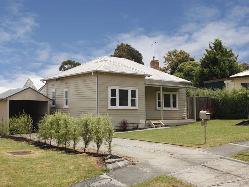 21 Pearson Street, Bunyip VIC 3815