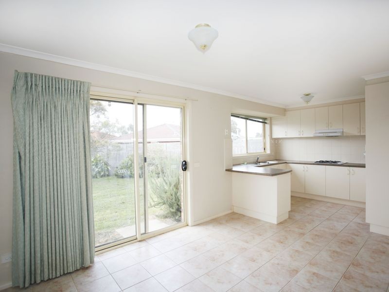 3 Darvell Court, Pakenham VIC 3810