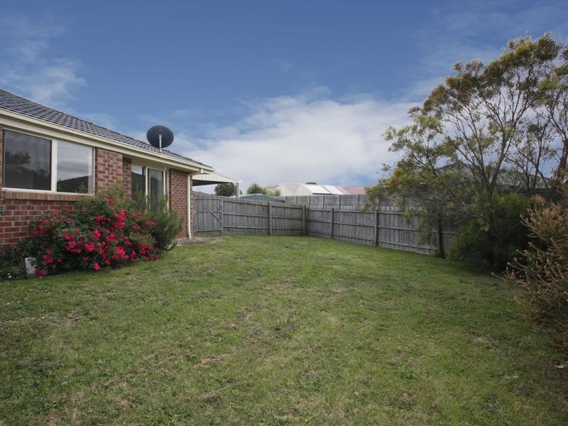 3 Darvell Court, Pakenham VIC 3810