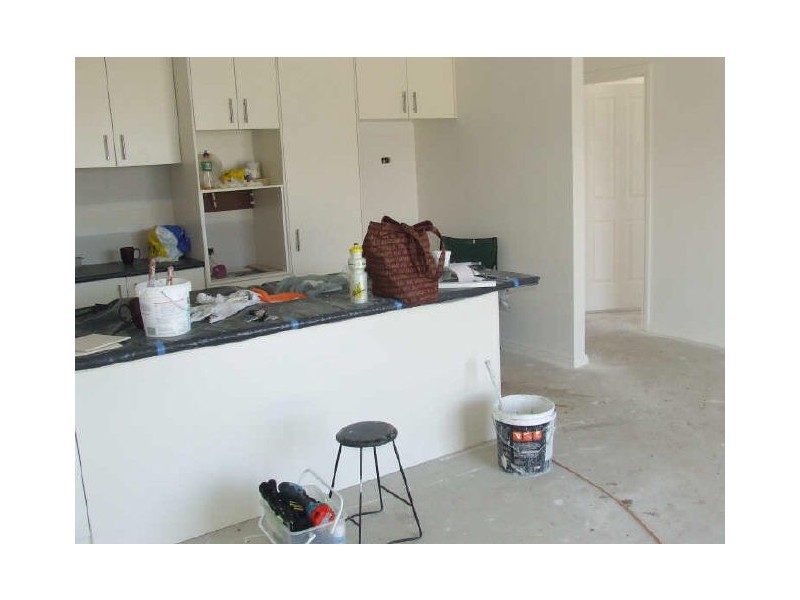 33 Azalea Avenue, Pakenham VIC 3810