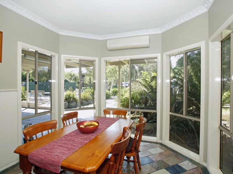 21 Pinehill Drive, Pakenham VIC 3810