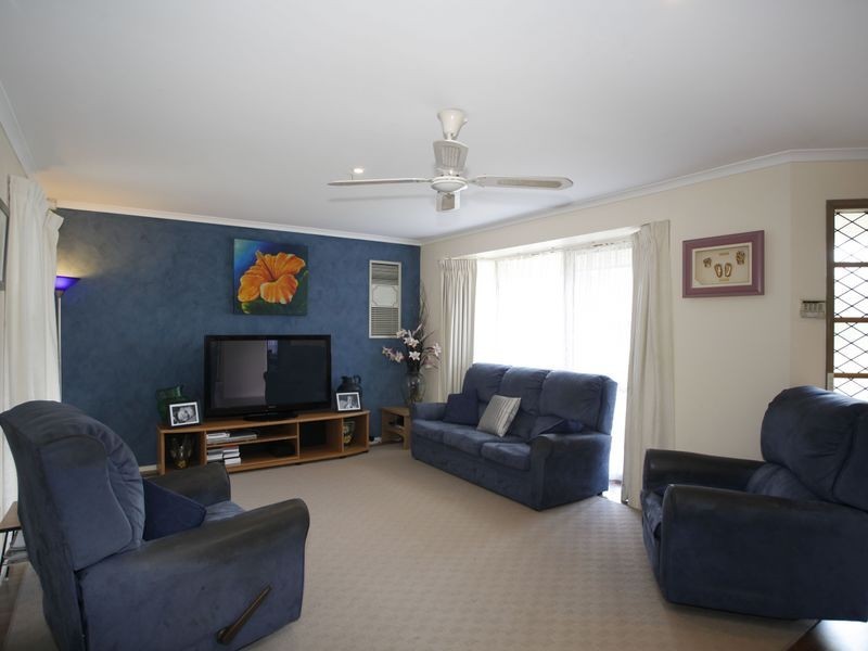 38 Barrington Drive, Pakenham VIC 3810