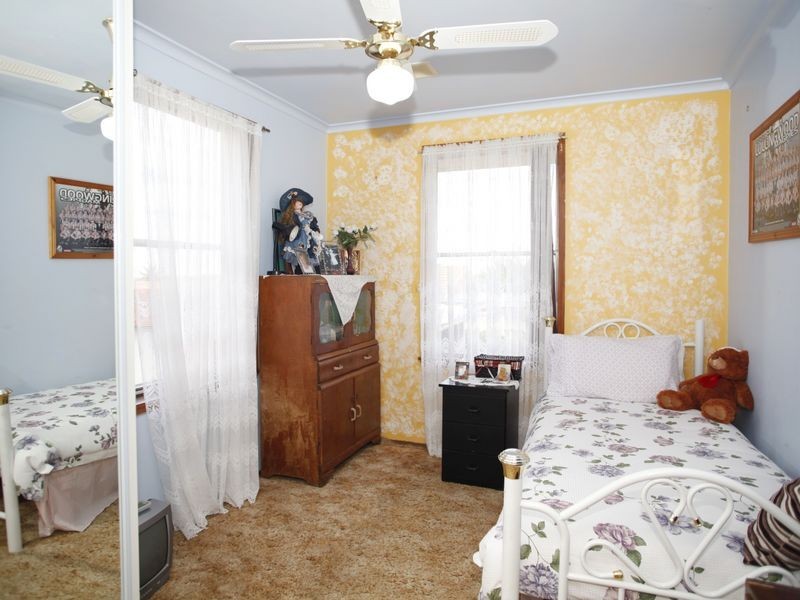 23 Deveney Street, Pakenham VIC 3810