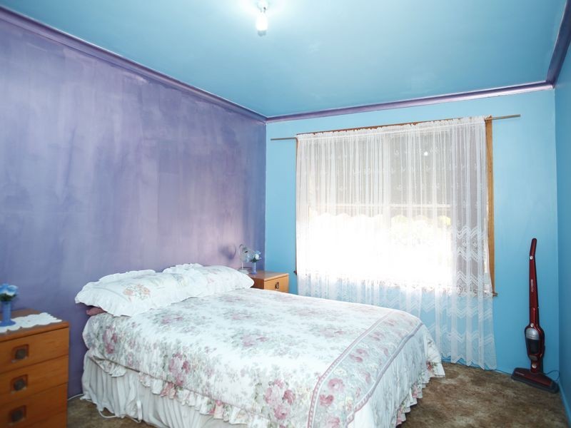 23 Deveney Street, Pakenham VIC 3810