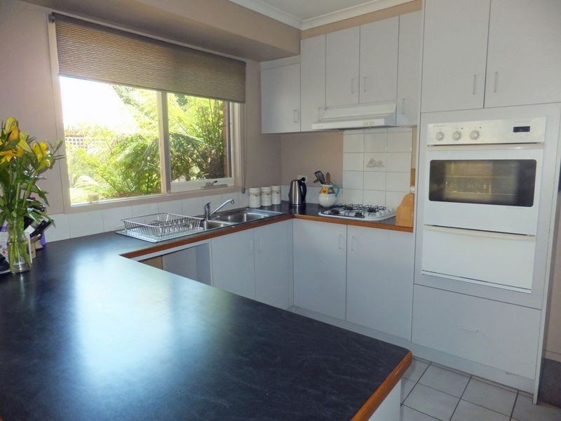 13 Duncan Drive, Pakenham VIC 3810