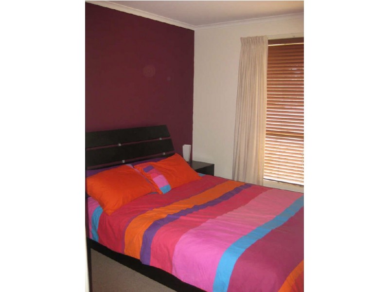 6 Joy Mews, Pakenham VIC 3810