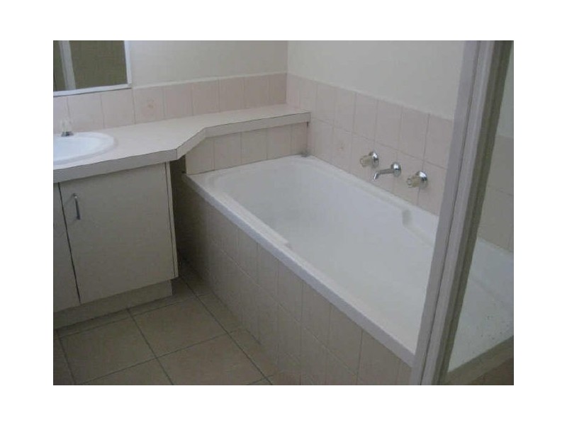 6 Joy Mews, Pakenham VIC 3810