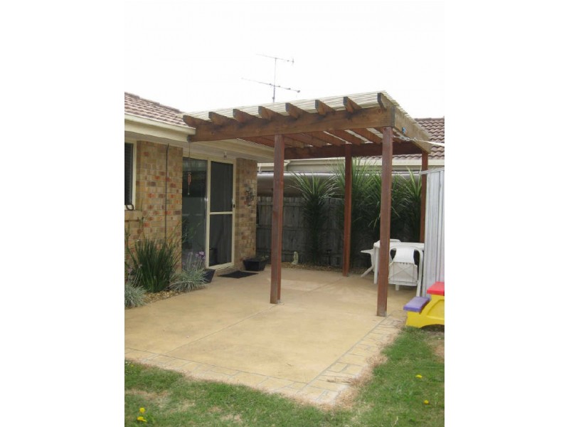 6 Joy Mews, Pakenham VIC 3810