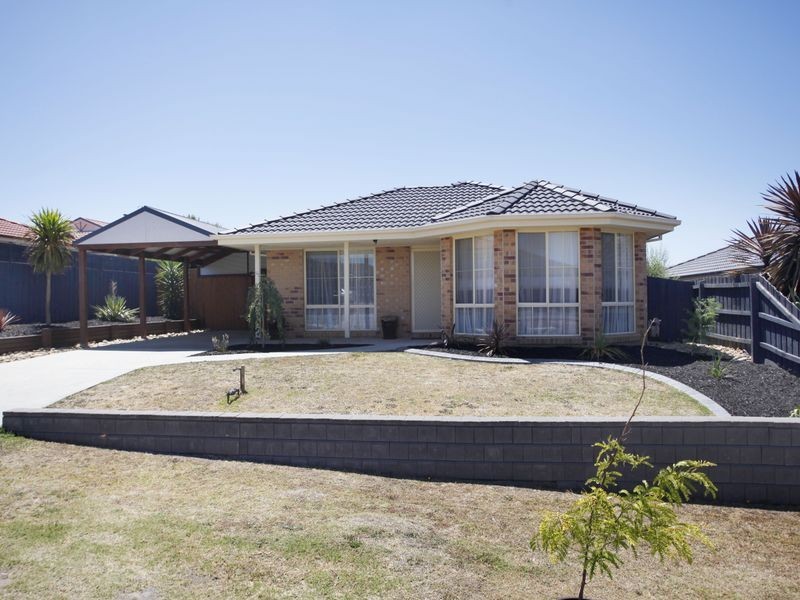 49 Tuscany Rise, Pakenham VIC 3810