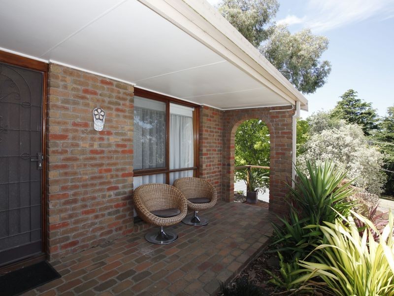 69 Ahern Road, Pakenham VIC 3810