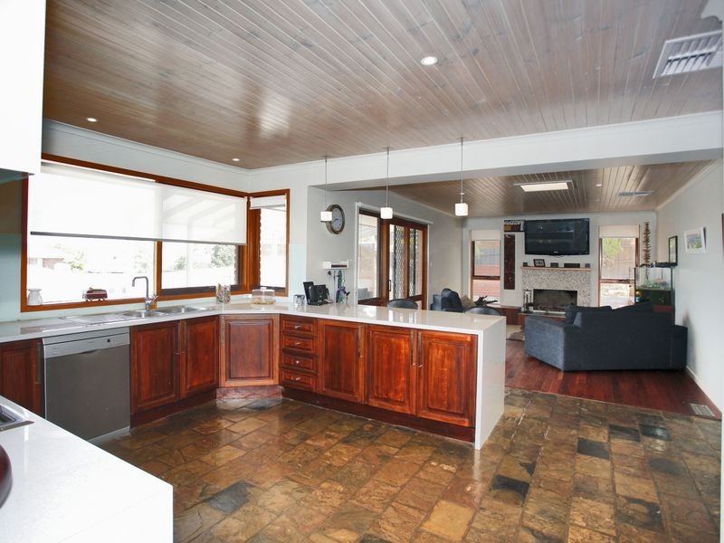 69 Ahern Road, Pakenham VIC 3810