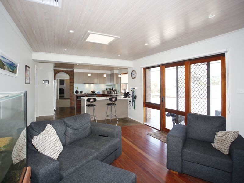 69 Ahern Road, Pakenham VIC 3810