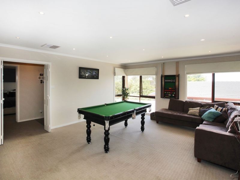 69 Ahern Road, Pakenham VIC 3810