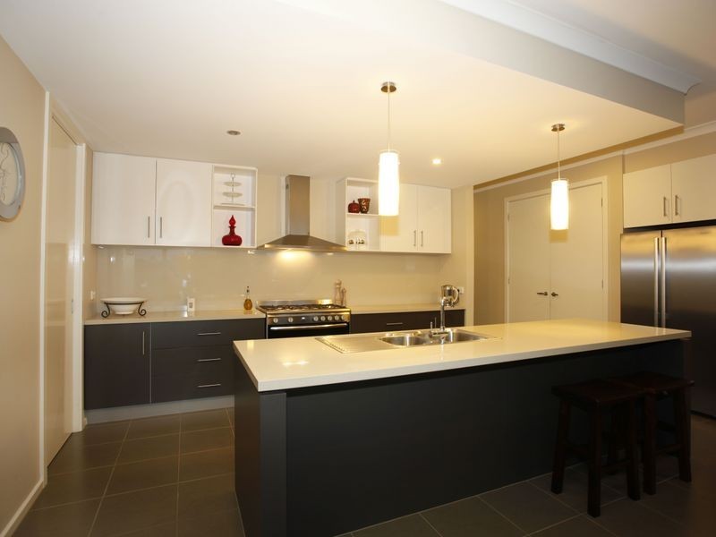 7 Albatross Drive, Pakenham VIC 3810