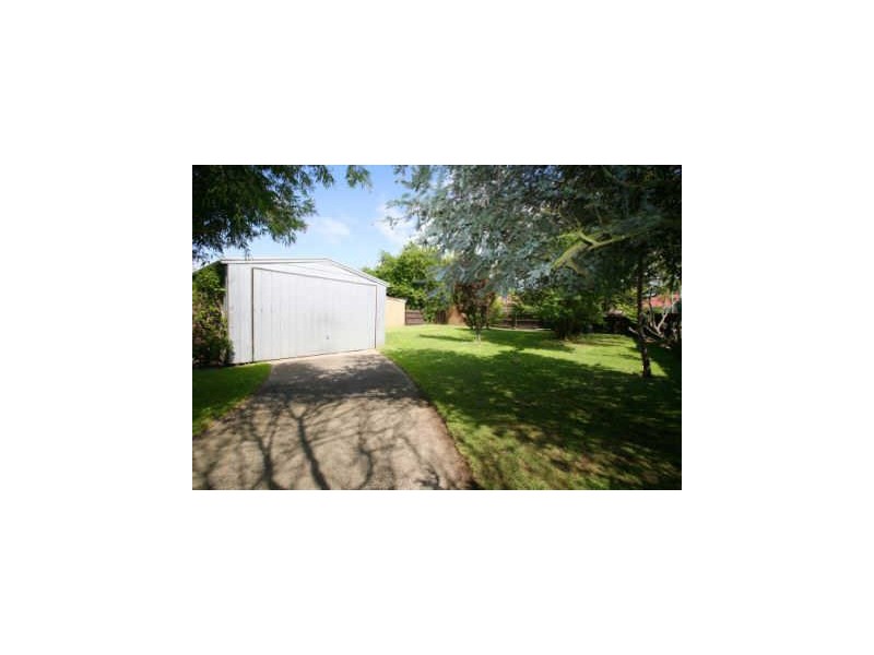 2 King Street, Pakenham VIC 3810