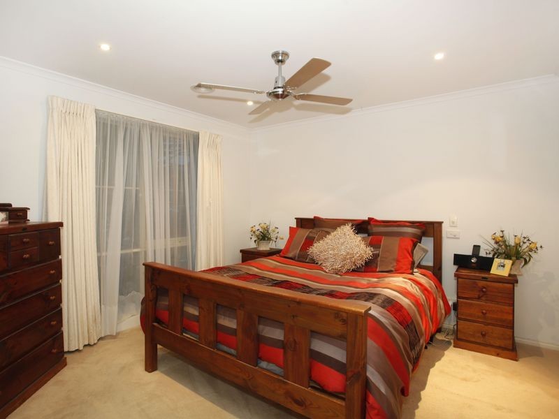 57A Balmoral Way, Pakenham VIC 3810