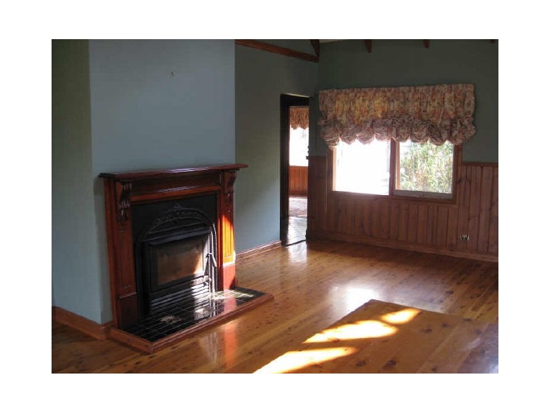 140 Toomuc Valley Road, Pakenham VIC 3810