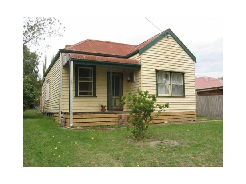 9 Beswick Street, Garfield VIC 3814