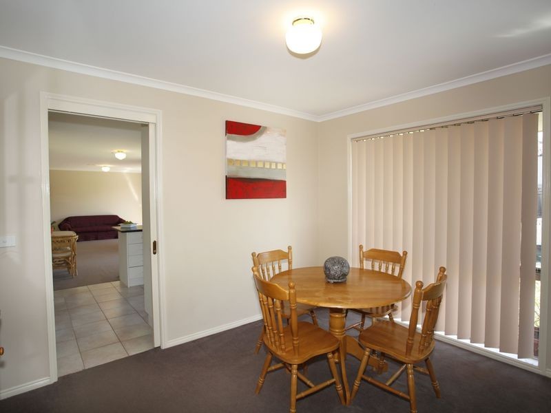 6 Jacqueline Place, Pakenham VIC 3810