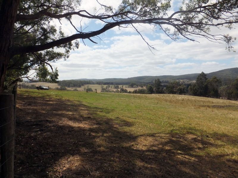 460 Fogarty Road, Tynong North VIC 3813