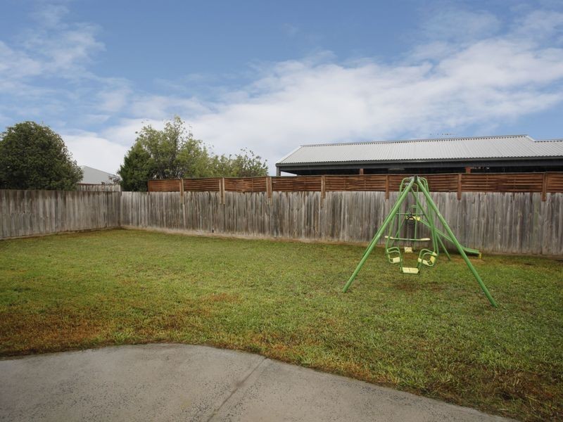 7 Blackmore Close, Pakenham VIC 3810