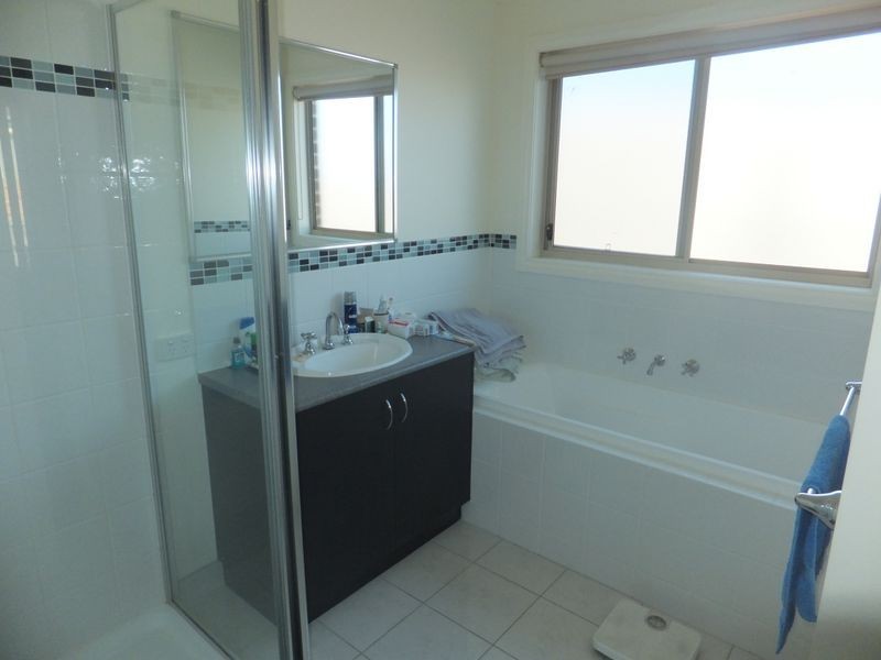 14/51 Leigh Drive, Pakenham VIC 3810