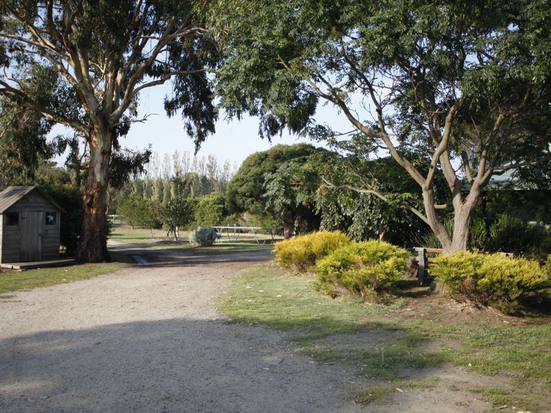 70 Ellett Road, Pakenham VIC 3810